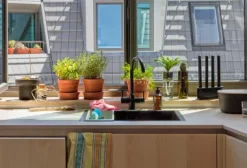 Pflanzgefäß Self Watering Bottle
