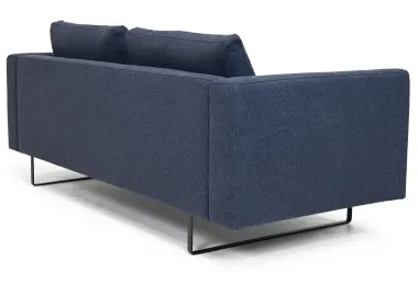 Sofa August