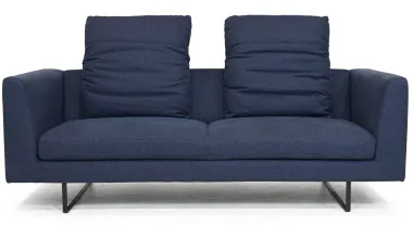 Sofa August