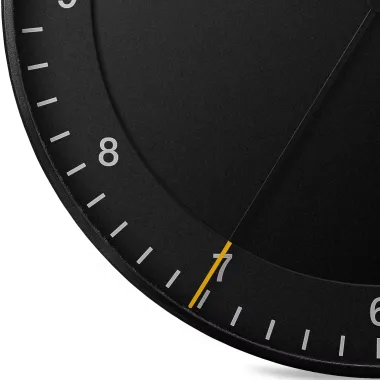 Wanduhr Braun